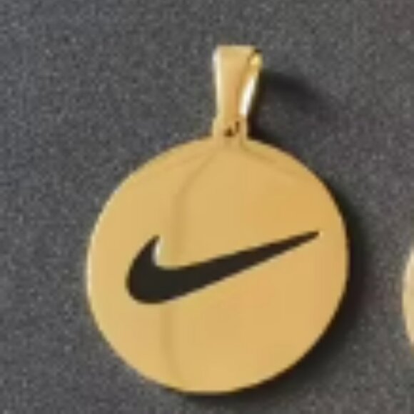 NIKE: Gold Pendant and Chain necklace - Picture 2 of 5